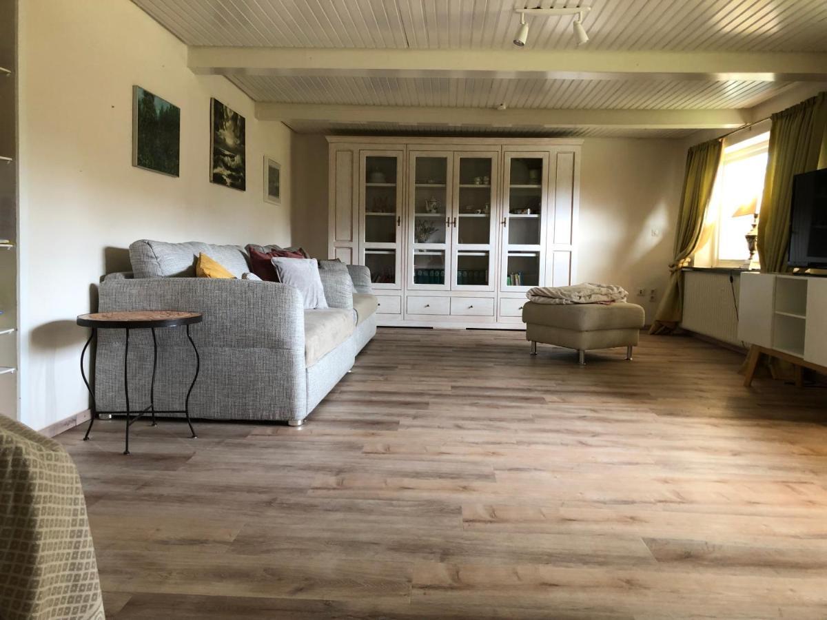 Grosszuegiges Reetdachhaus An Der Nordsee Langenhorn エクステリア 写真